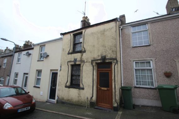 2 Bedroom Terraced